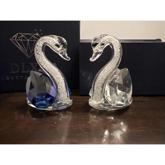Other - DLXK crystal world pair of swans